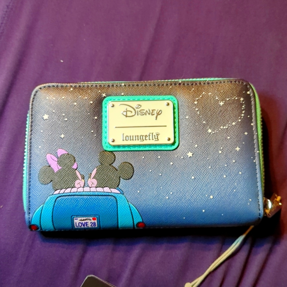 Loungefly Mickey and Minnie Wallet - Picture 2 of 5